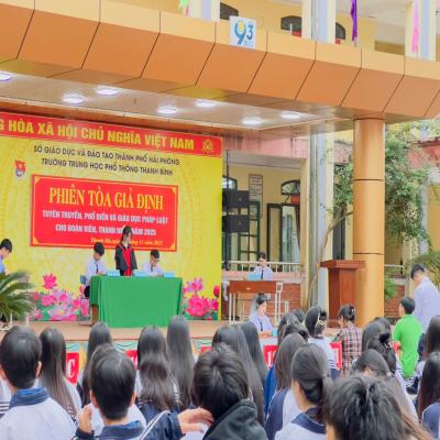 Phiên tòa giả định - Bài học sâu sắc về pháp luật cho thanh niên